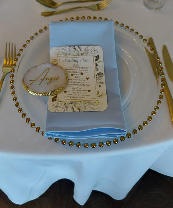 Our Collections - Charger Plates - Emily Rose Events Hire